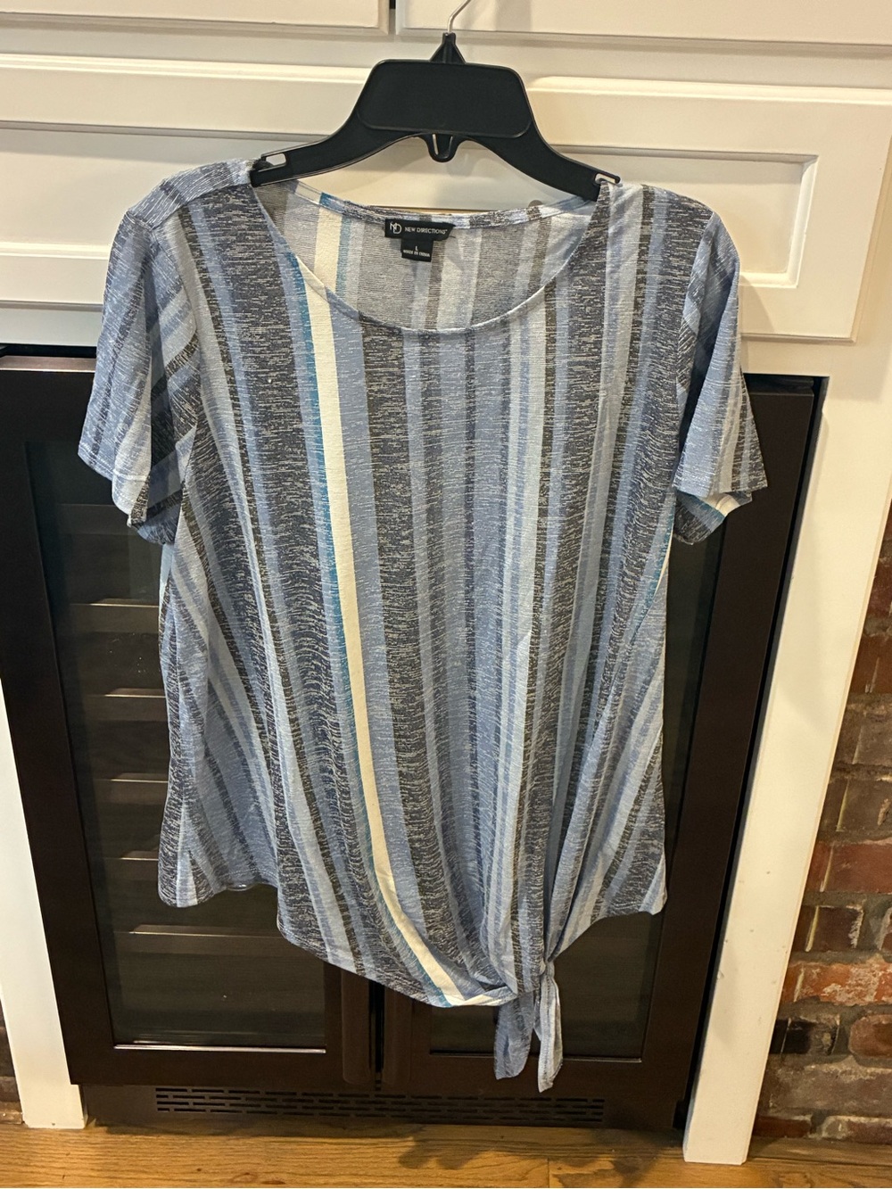 new directions Blue and Gray Striped Tie-Hem Short Sleeve Top